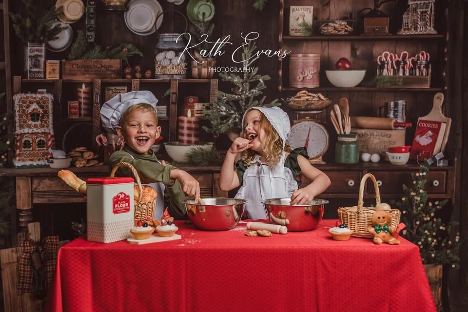 Claus Corner Kitchen Lights