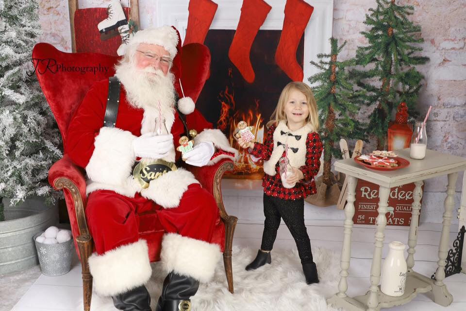 Farmhouse Cozy Fireplace