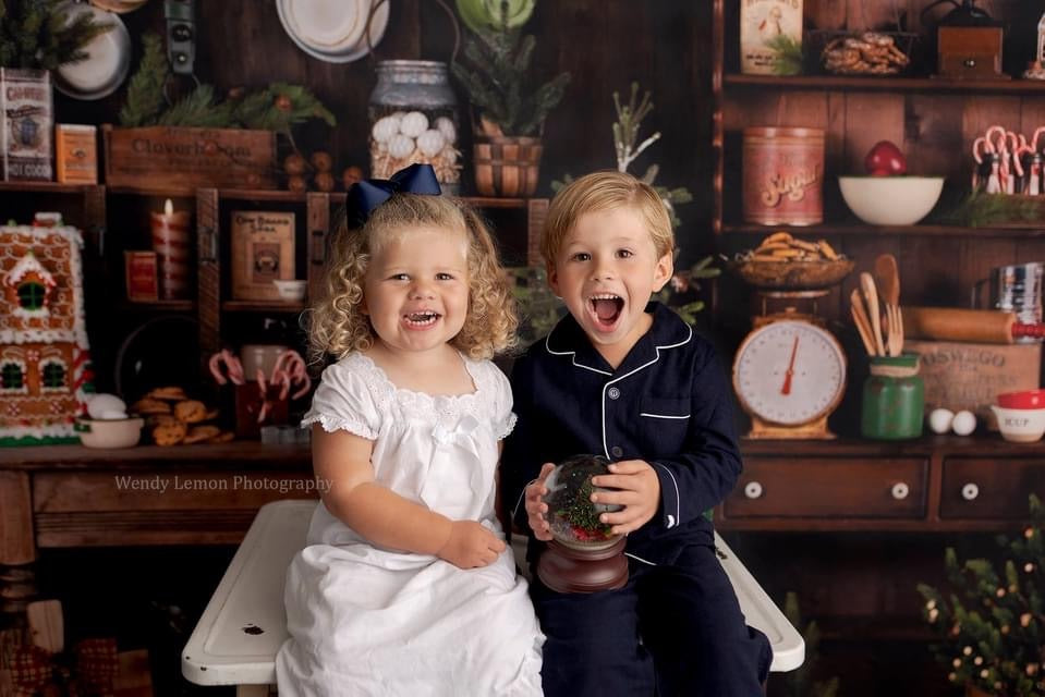 Claus Corner Kitchen Lights