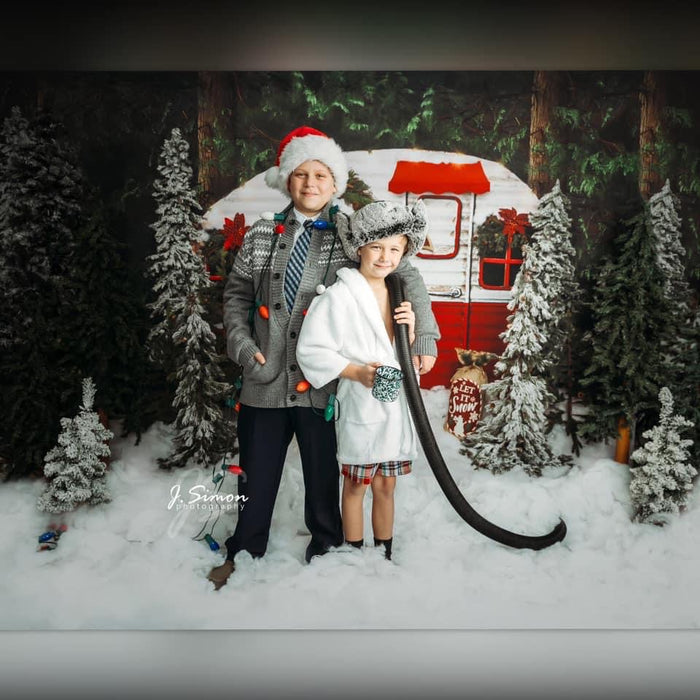 Winter Camper Decorated (Extra Lights)