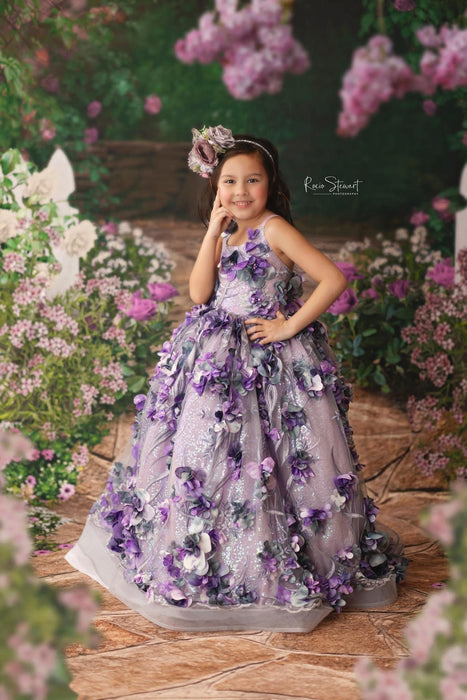 Sweeps First Blooms of Spring (CC)