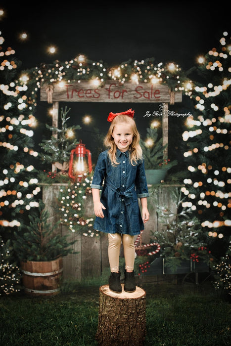 Tree Farm Eve Stand (Grass)