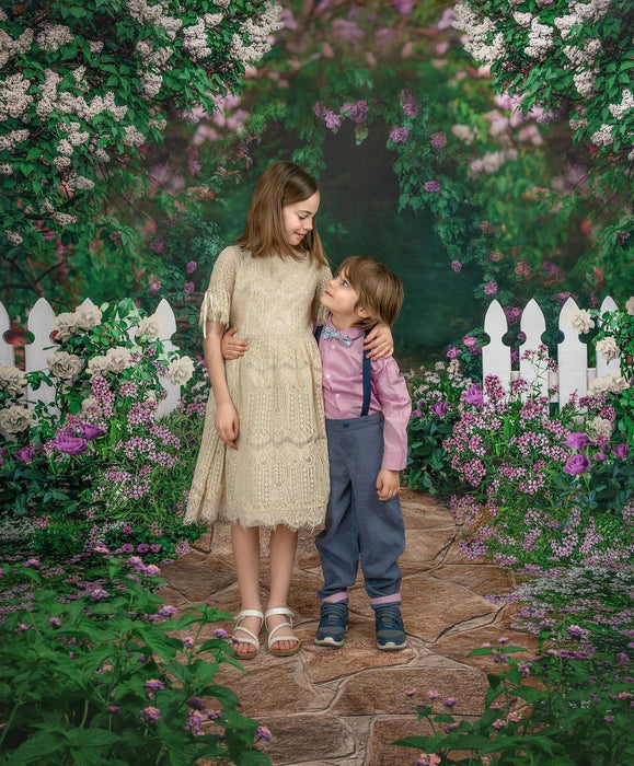 Sweeps First Blooms of Spring (CC)