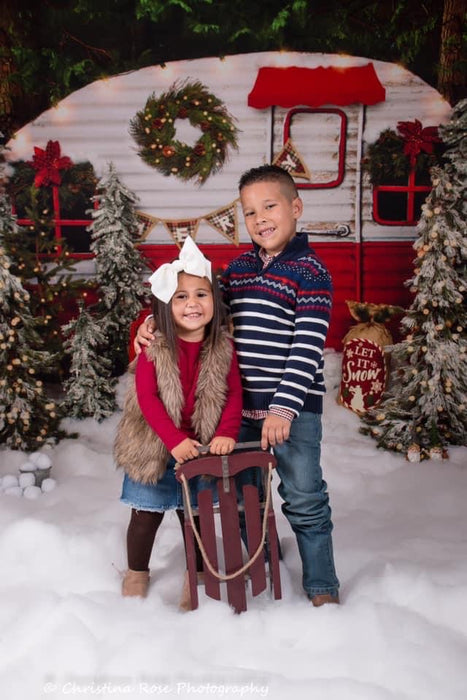 Winter Camper Decorated (Extra Lights)