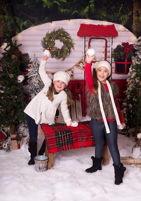 Winter Camper Decorated (Extra Lights)