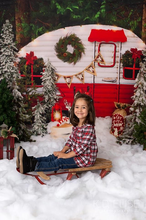 Winter Camper Decorated (Extra Lights)