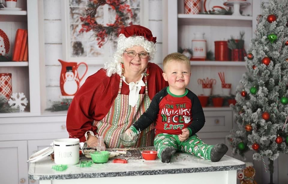 Simple Christmas Kitchen