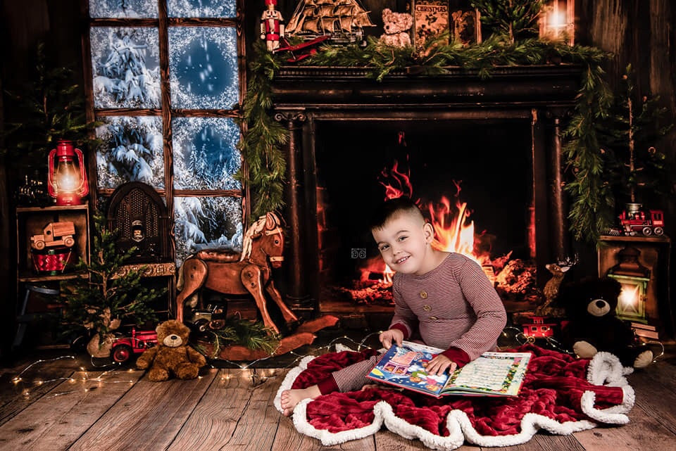 Claus Corner Family Time