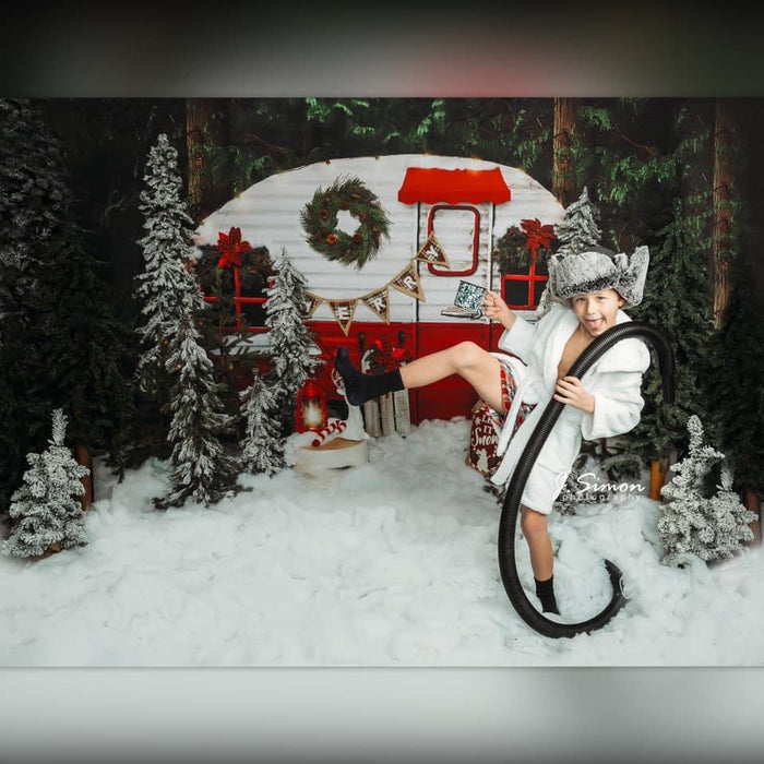 Winter Camper Decorated (Extra Lights)