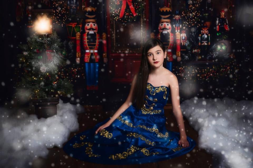 Magical Main Street Nutcracker (with Soldiers)