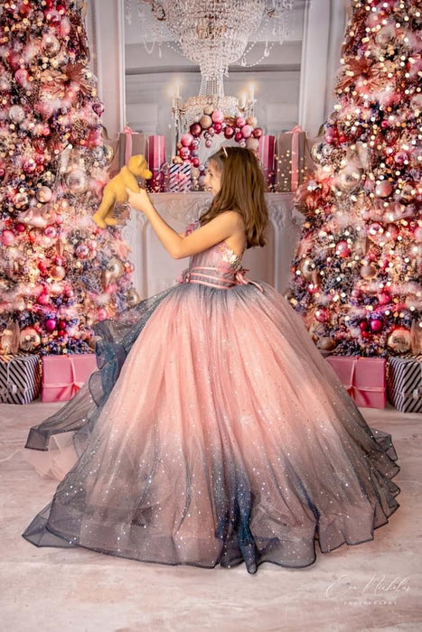 Sweeps Pretty in Pink Christmas