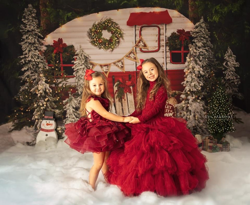 Winter Camper Decorated (Extra Lights)