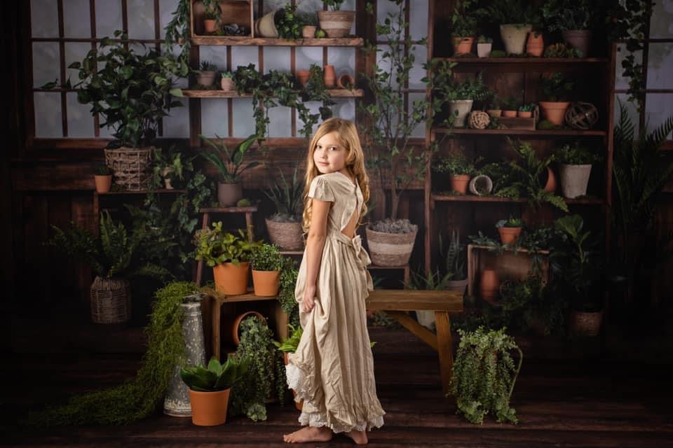 Gorgeous Green House (JA)