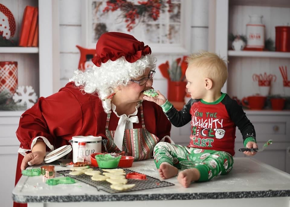 Simple Christmas Kitchen