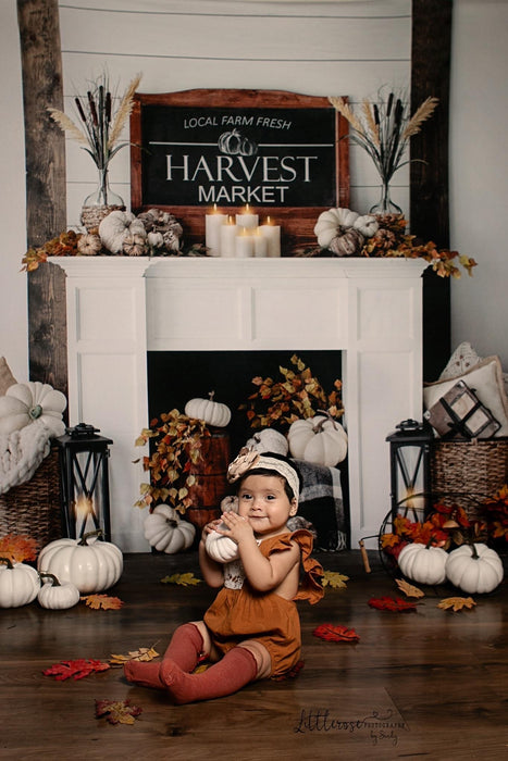 Harvest Market White Wall