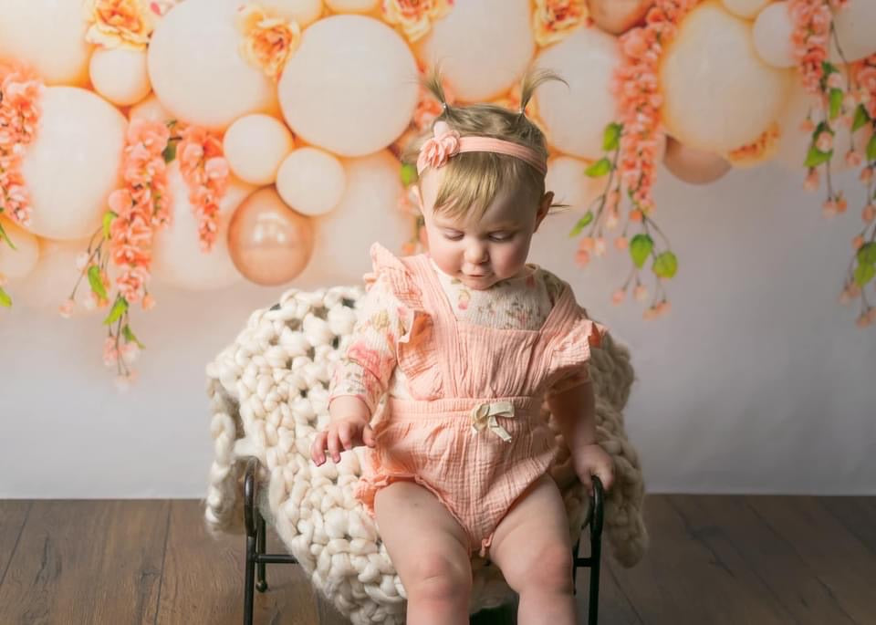 Peachy Balloon Garland