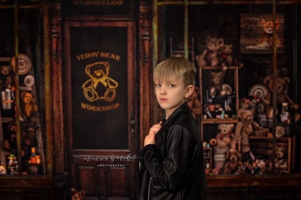 Teddy Bear Workshop (JA)