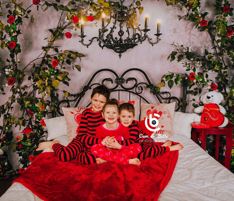 Romance Dream Queen Headboard Chandelier