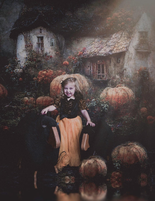 Fall Pumpkin Cottage Yard (SM)