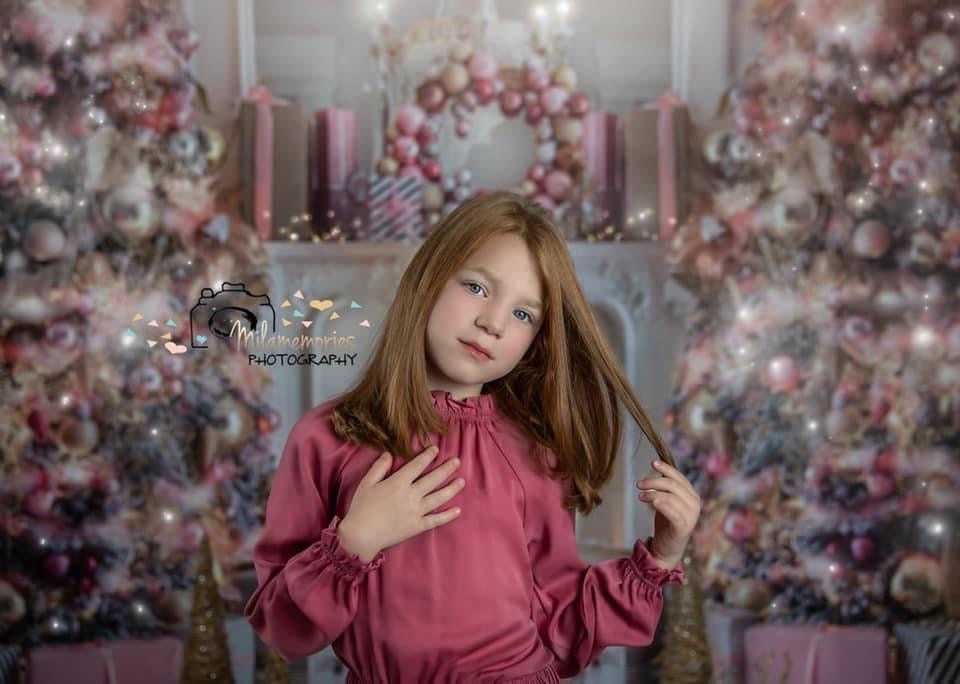 Sweeps Pretty in Pink Christmas