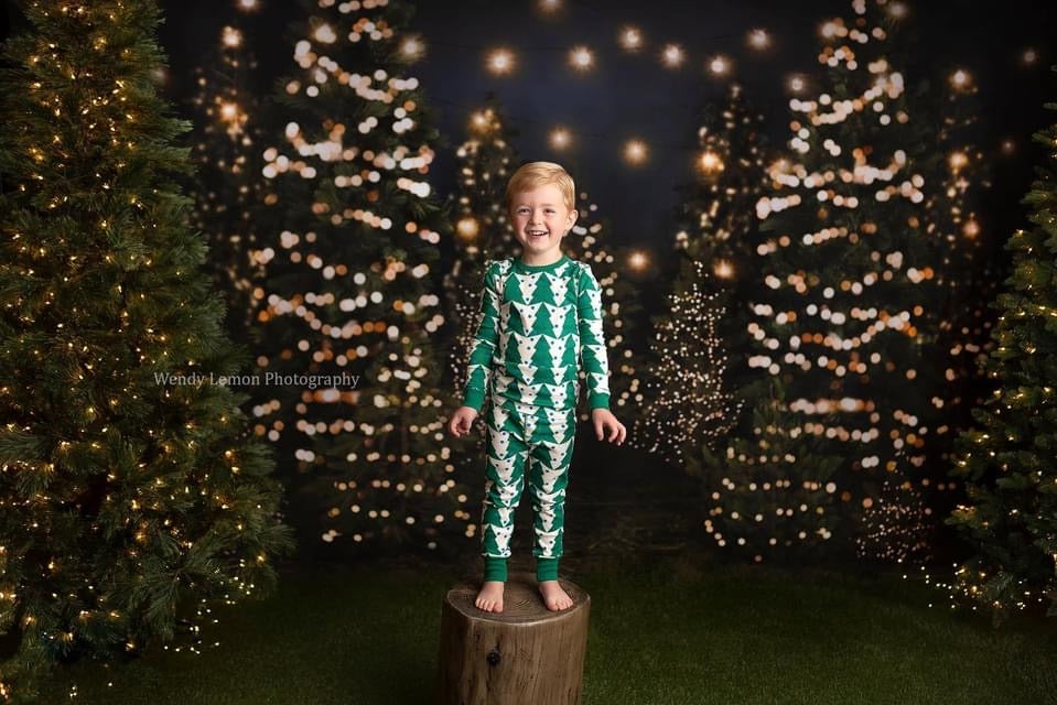 Tree Farm Eve Lights (Grass)