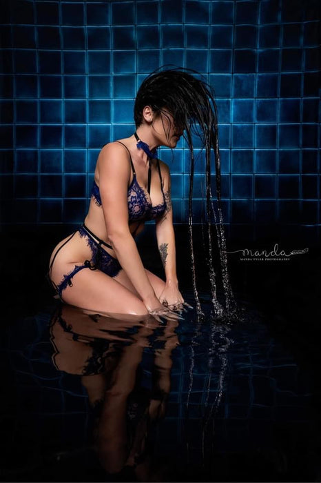 Spotlight Tile Blue (CC)