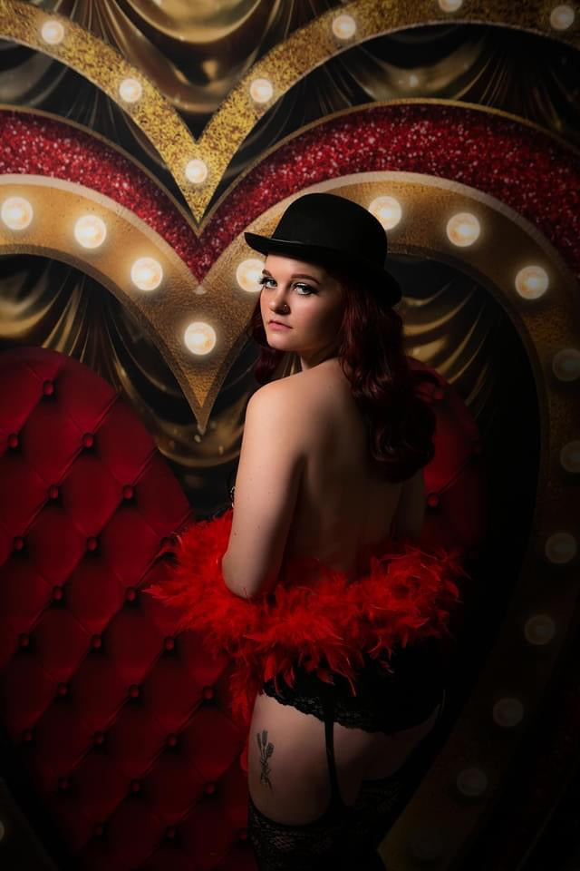 Love: Burlesque