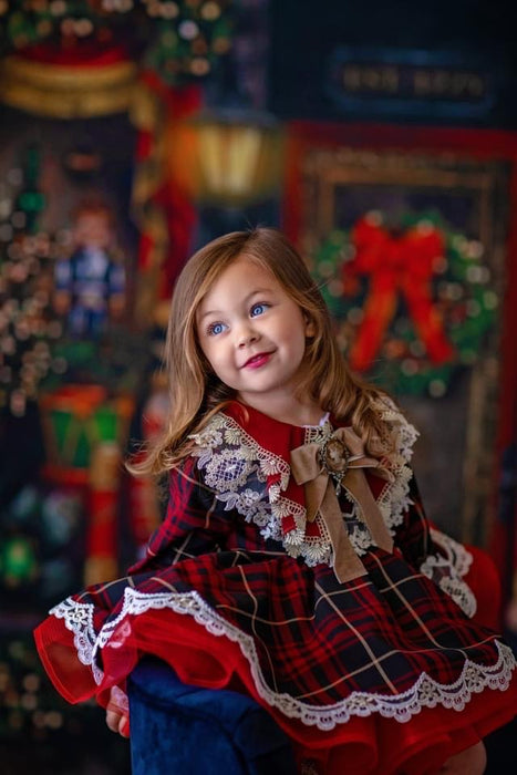 Magical Main Street Nutcracker (with Soldiers)