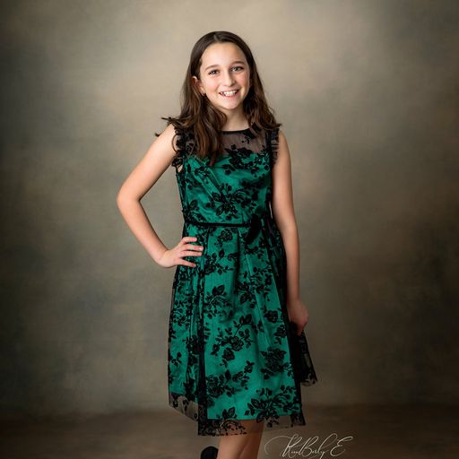 Sweeps Allure Feather