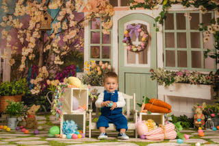 Happy Easter House (JA)